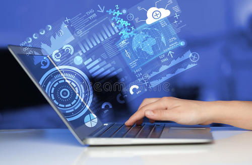 初中畢業后學什么專業好？河北航空管理中等學校計算機網絡技術開發專業解析